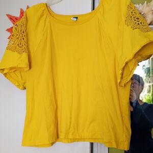 Old Navy Yellow Short Sleeve Tee with Crochet Sleeve Detail